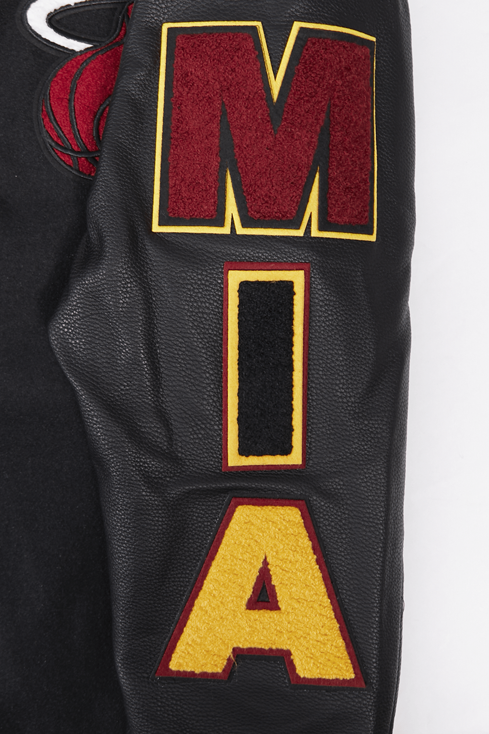NBA MIAMI HEAT SCRIPT TAIL MEN'S RIB WOOL VARSITY (BLACK) - Rare Leather